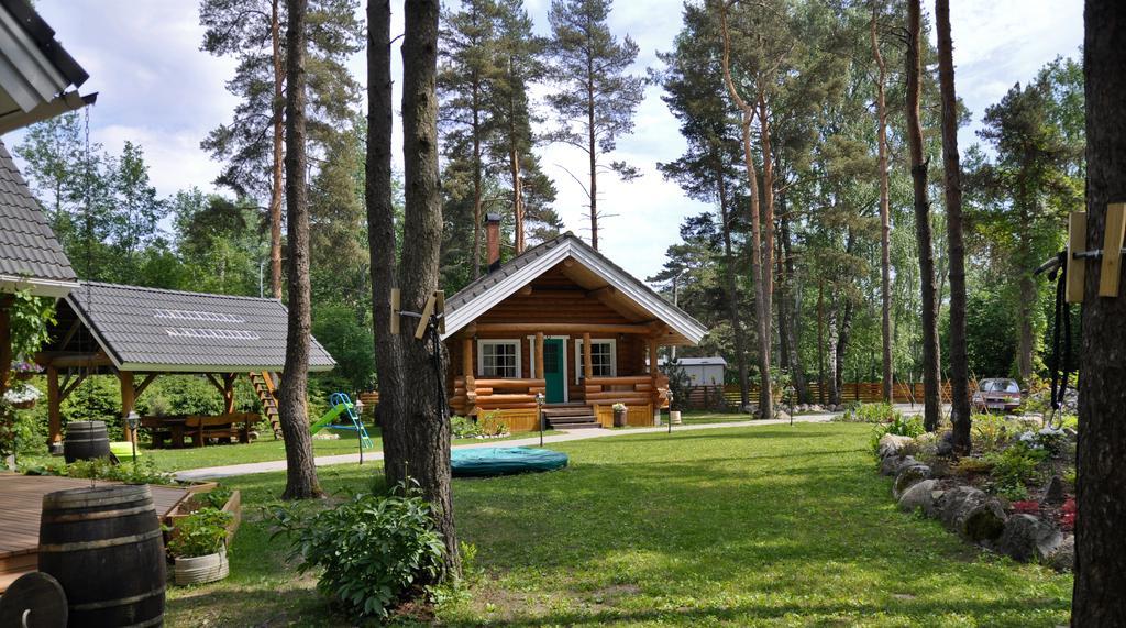 Koru Cottage Laagri Exterior photo