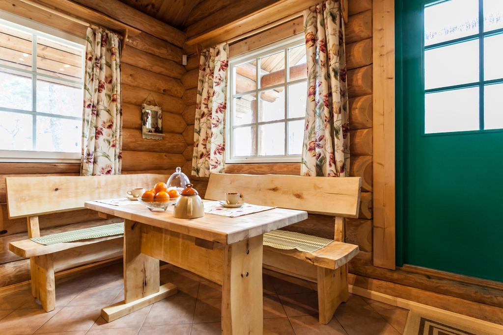 Koru Cottage Laagri Room photo