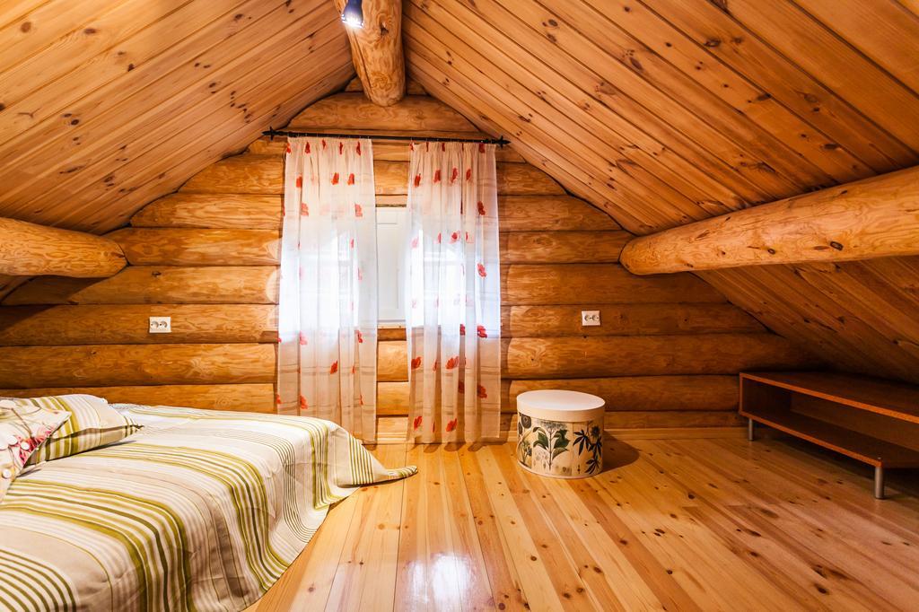 Koru Cottage Laagri Room photo